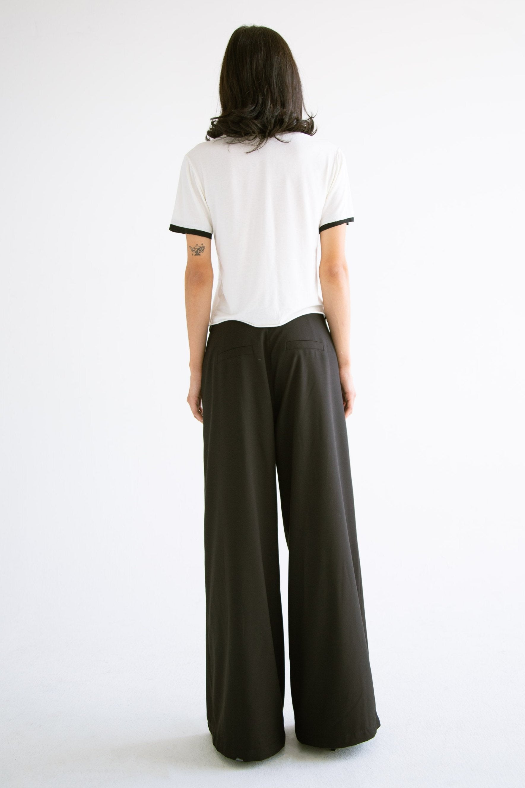 Pleated Wide Leg Pant in Black