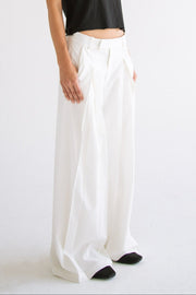 Pleated Wide Leg Pant in White