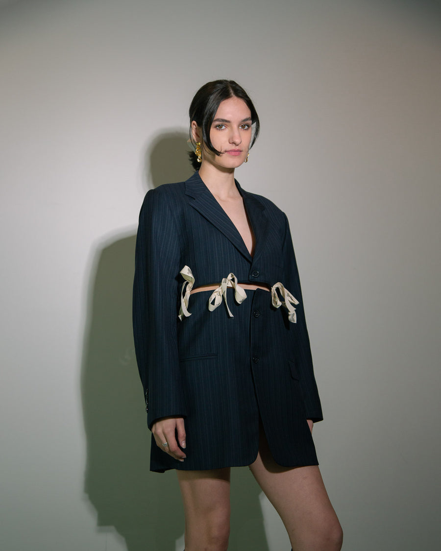 Middle Cut-Out Blazer in Navy