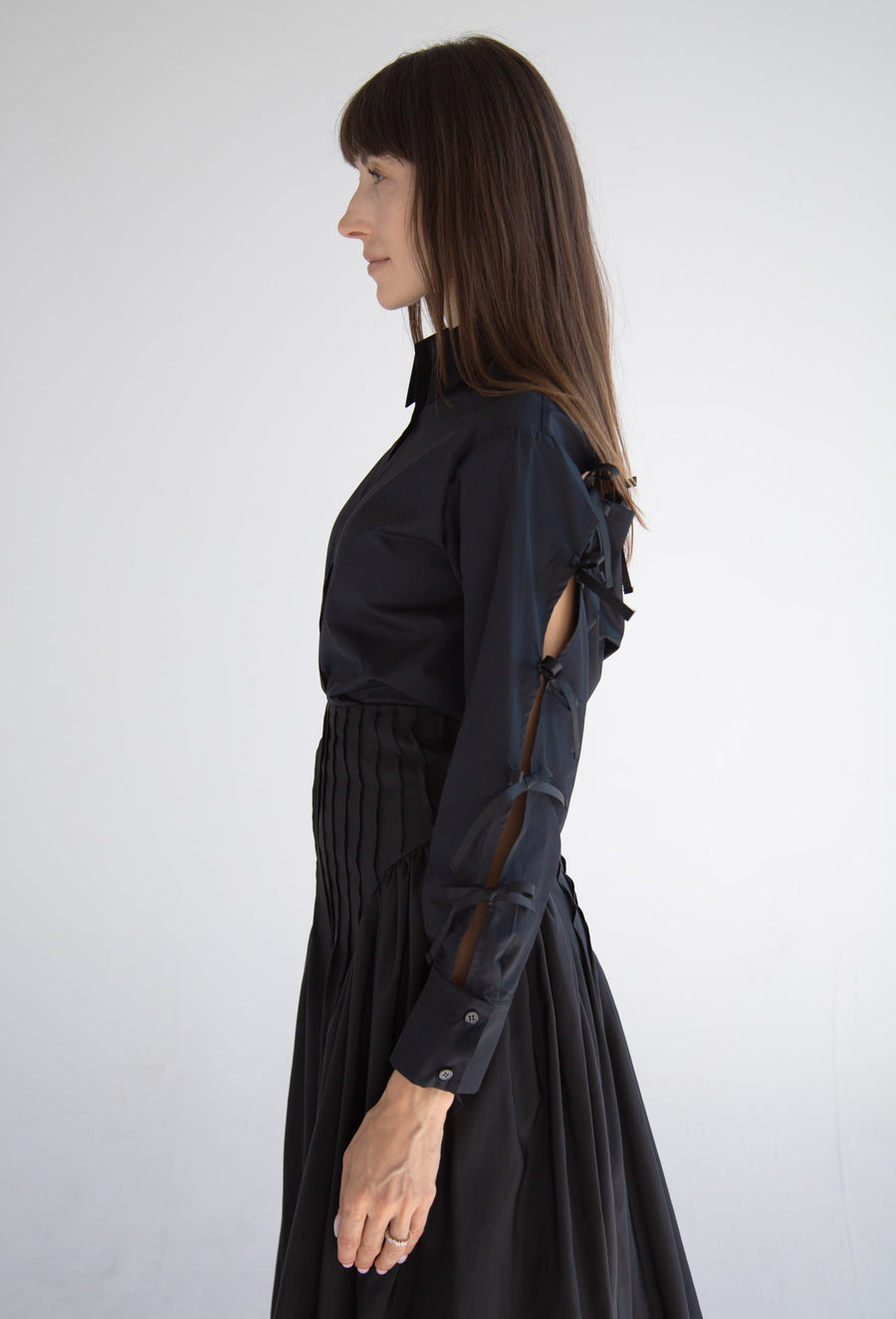 Long Sleeve Shirt with Bows in Black