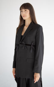 Middle Cut-Out Blazer in Black