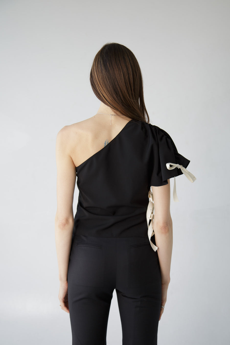 One-Shoulder Top in Black