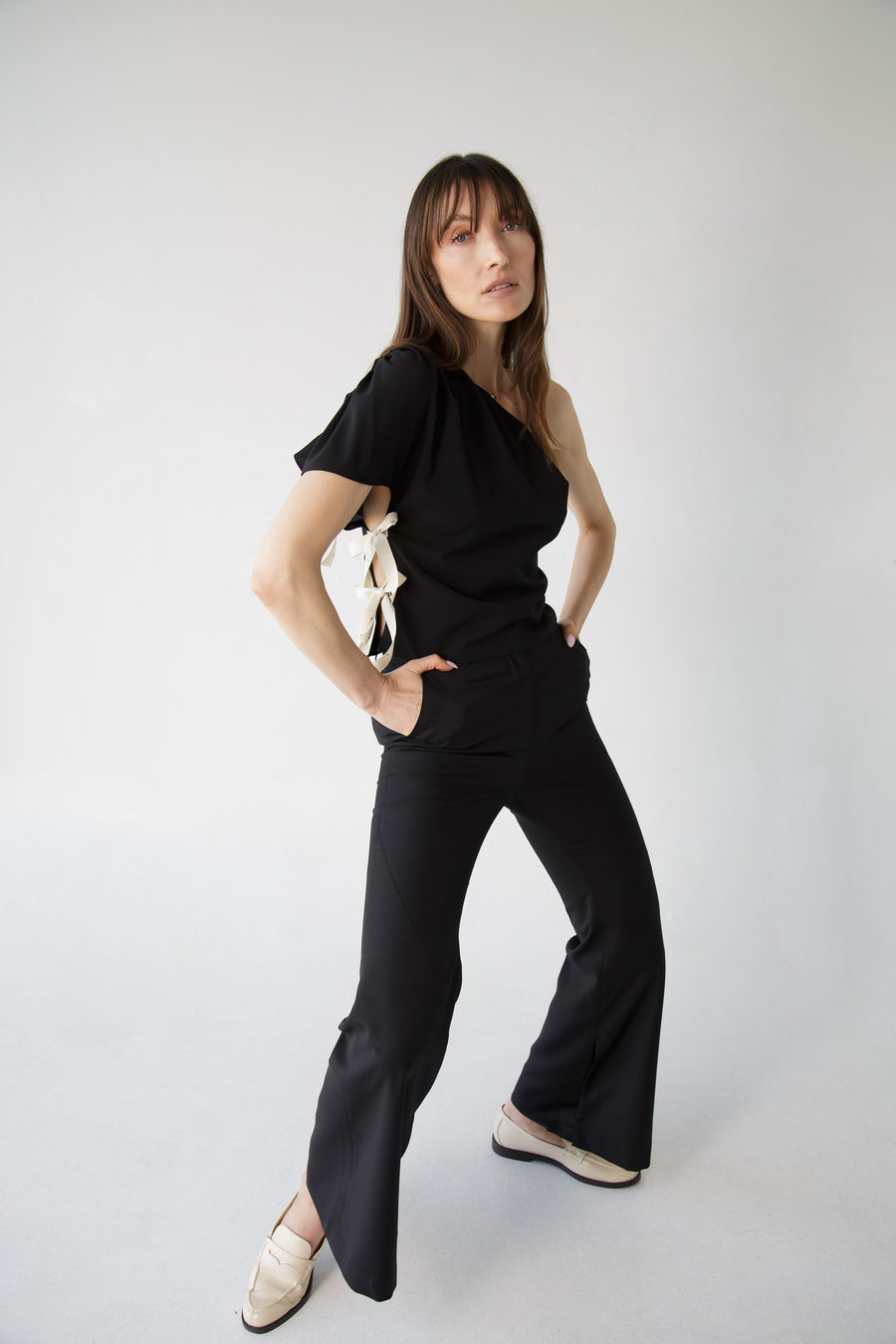 One-Shoulder Top in Black