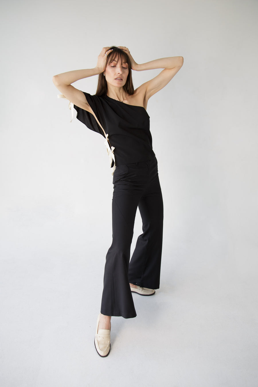 One-Shoulder Top in Black