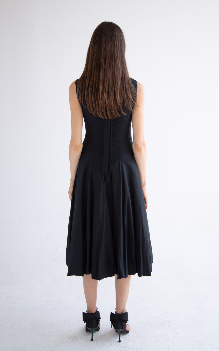 Bow Neck Bubble Dress in Black